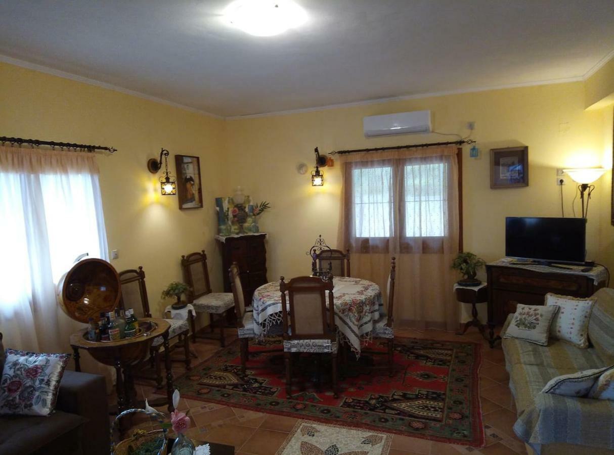 Villa Silvia Ágios Matthaíos Zewnętrze zdjęcie