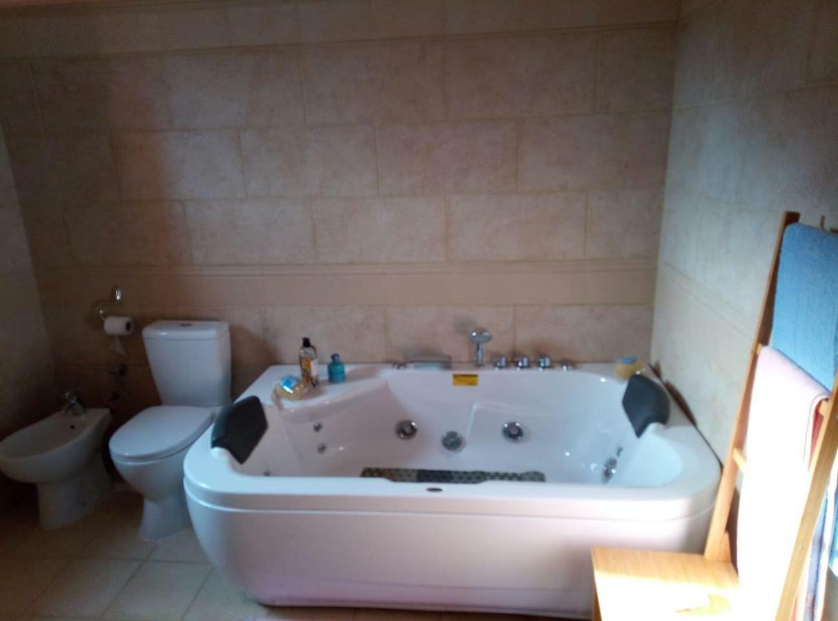 Villa Silvia Ágios Matthaíos Zewnętrze zdjęcie