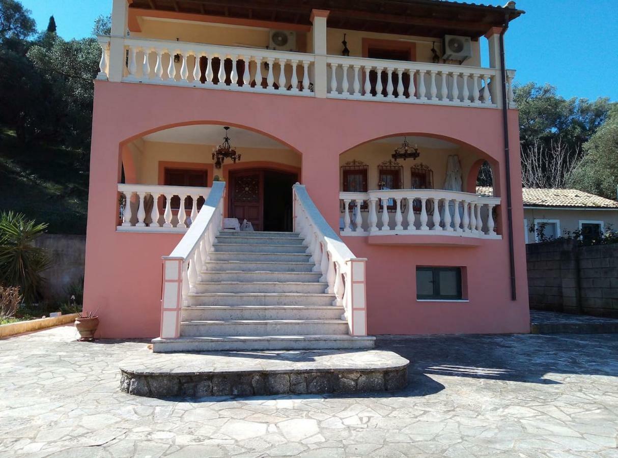 Villa Silvia Ágios Matthaíos Zewnętrze zdjęcie